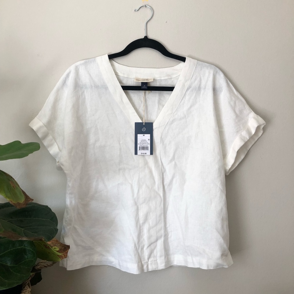 Universal Thread Short Sleeve V-Neck Blouse